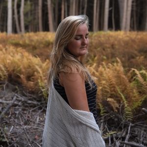 Meet your Posher, Carli